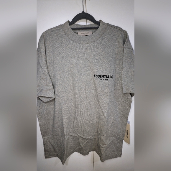 BRAND NEW Essentials Fear of God T shirt Dark Oatmeal (SS22) Size S - Picture 2 of 11